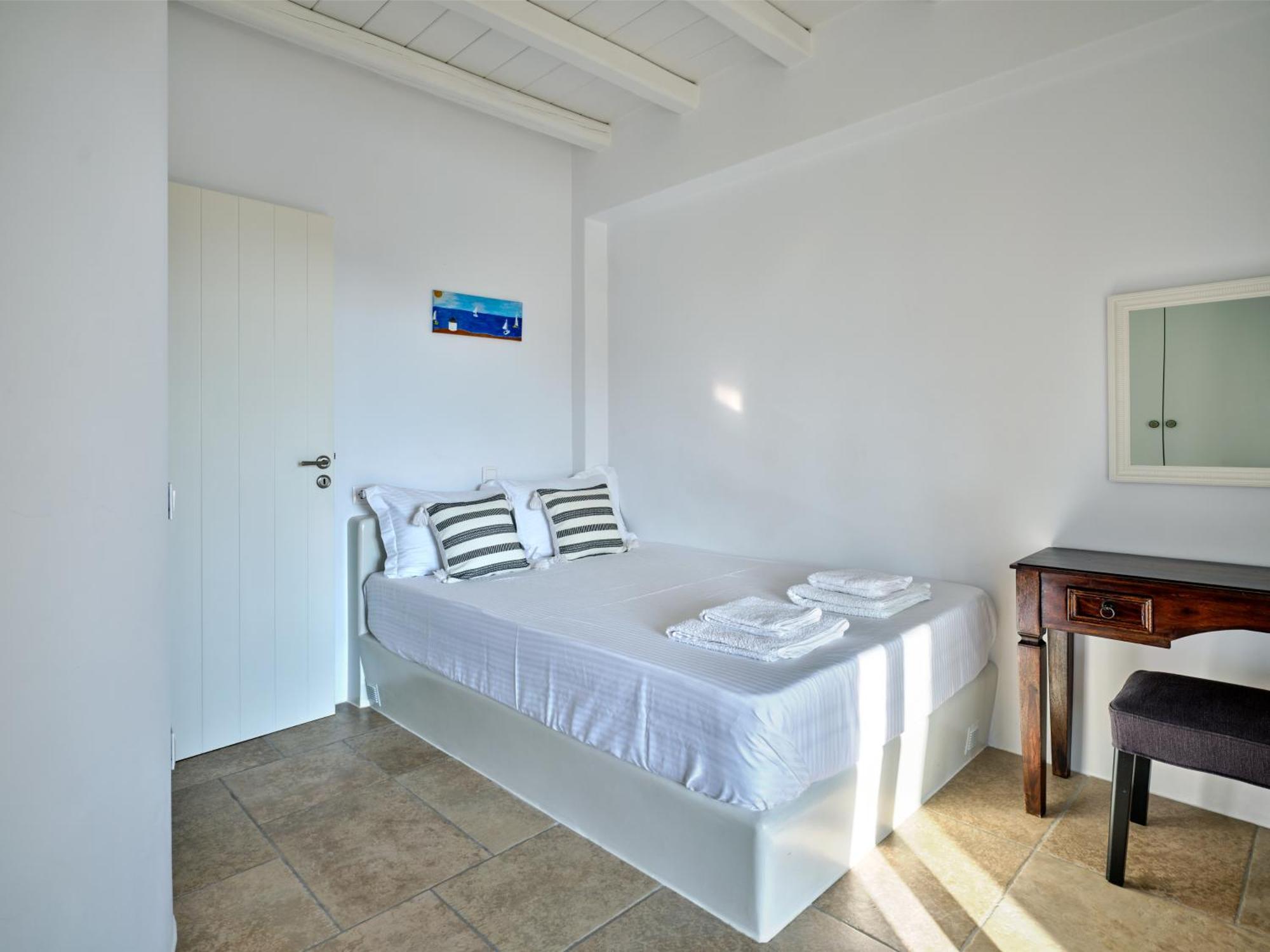 Villa Leo - Unique & Calm Páros Eksteriør billede