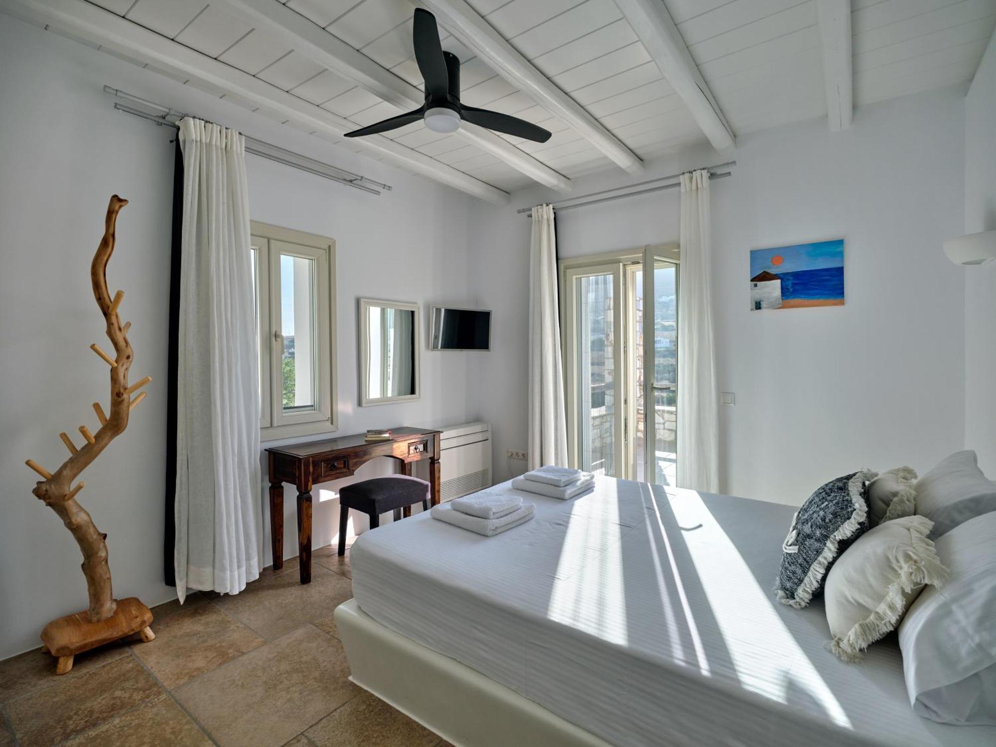 Villa Leo - Unique & Calm Páros Eksteriør billede