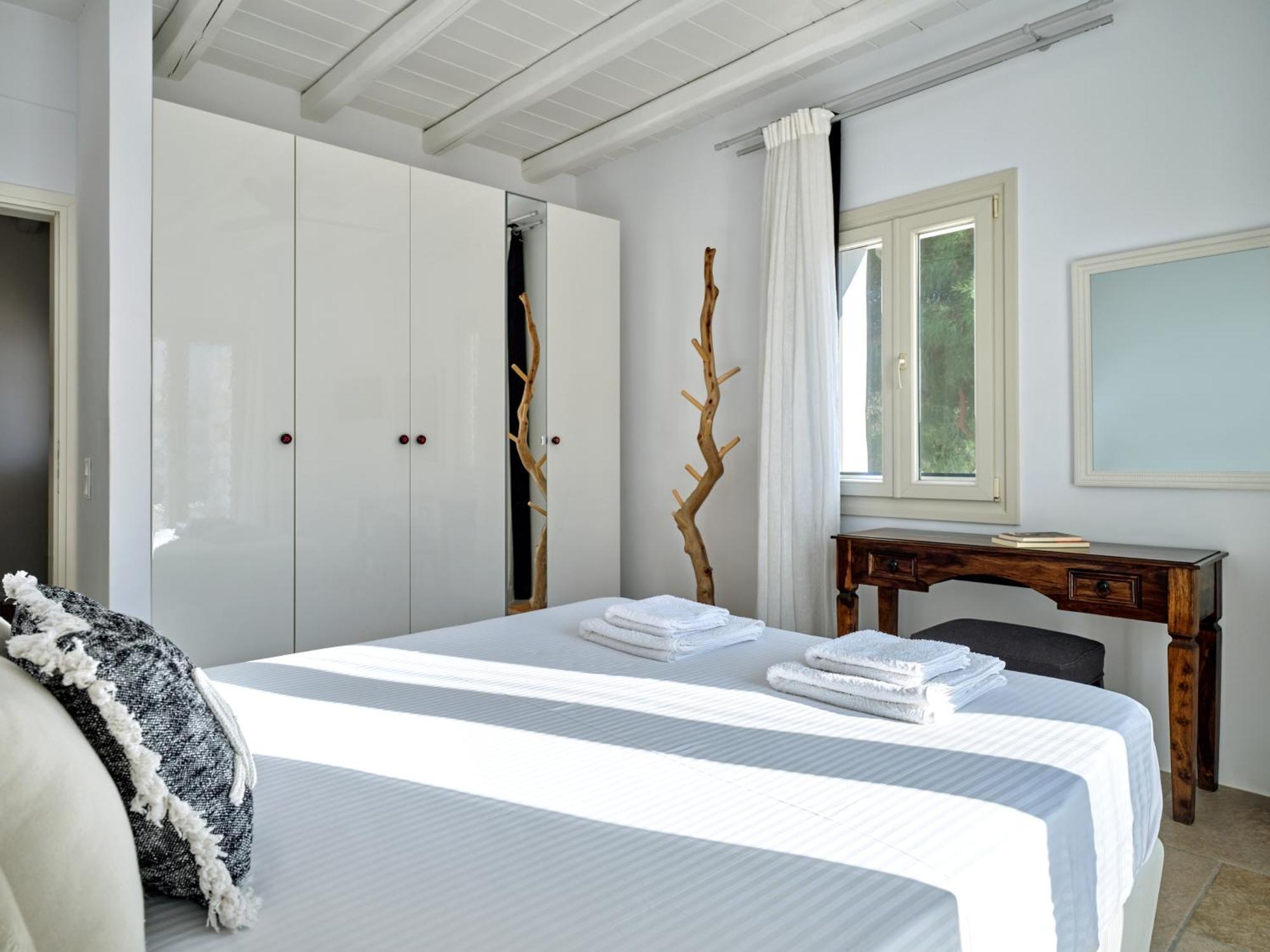 Villa Leo - Unique & Calm Páros Eksteriør billede